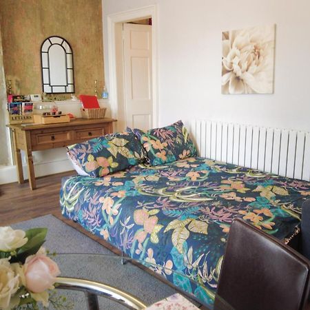 1 Bedrooms Flat In Central Edinburgh Haymarket, Heart Of Edinburgh Flat Sleeps 4 , ภายนอก รูปภาพ