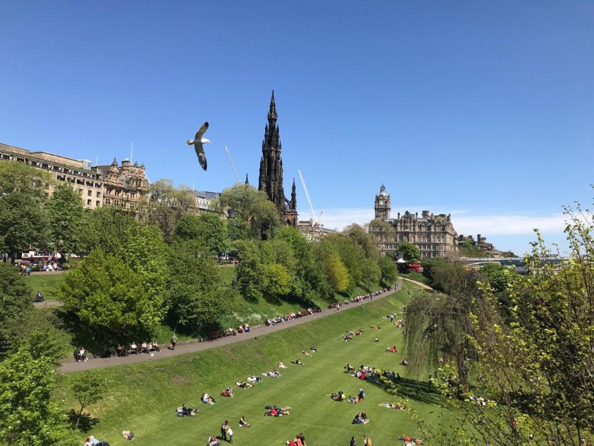 1 Bedrooms Flat In Central Edinburgh Haymarket, Heart Of Edinburgh Flat Sleeps 4 , ภายนอก รูปภาพ