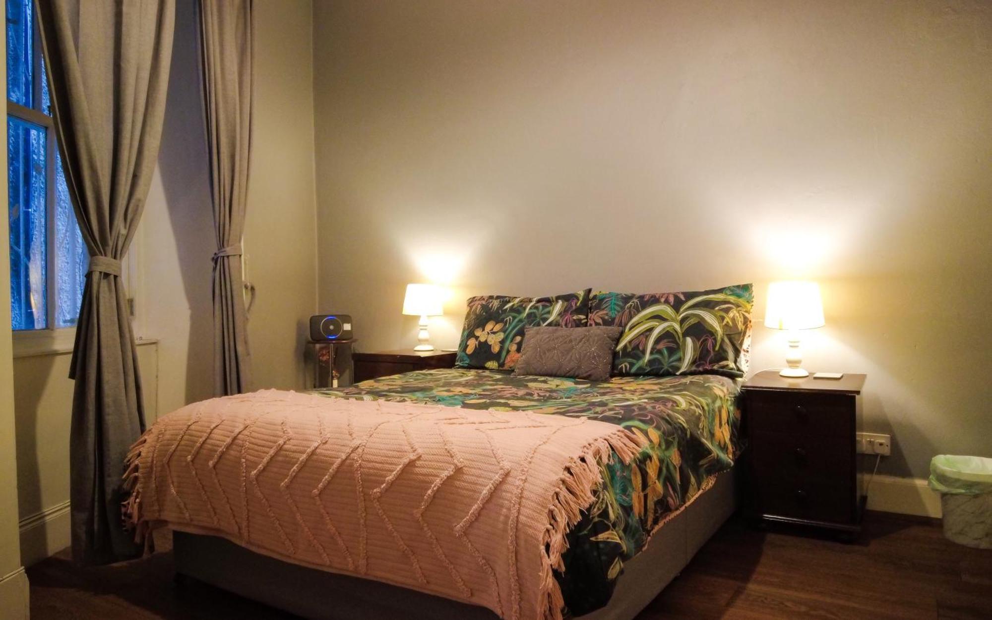 1 Bedrooms Flat In Central Edinburgh Haymarket, Heart Of Edinburgh Flat Sleeps 4 , ภายนอก รูปภาพ