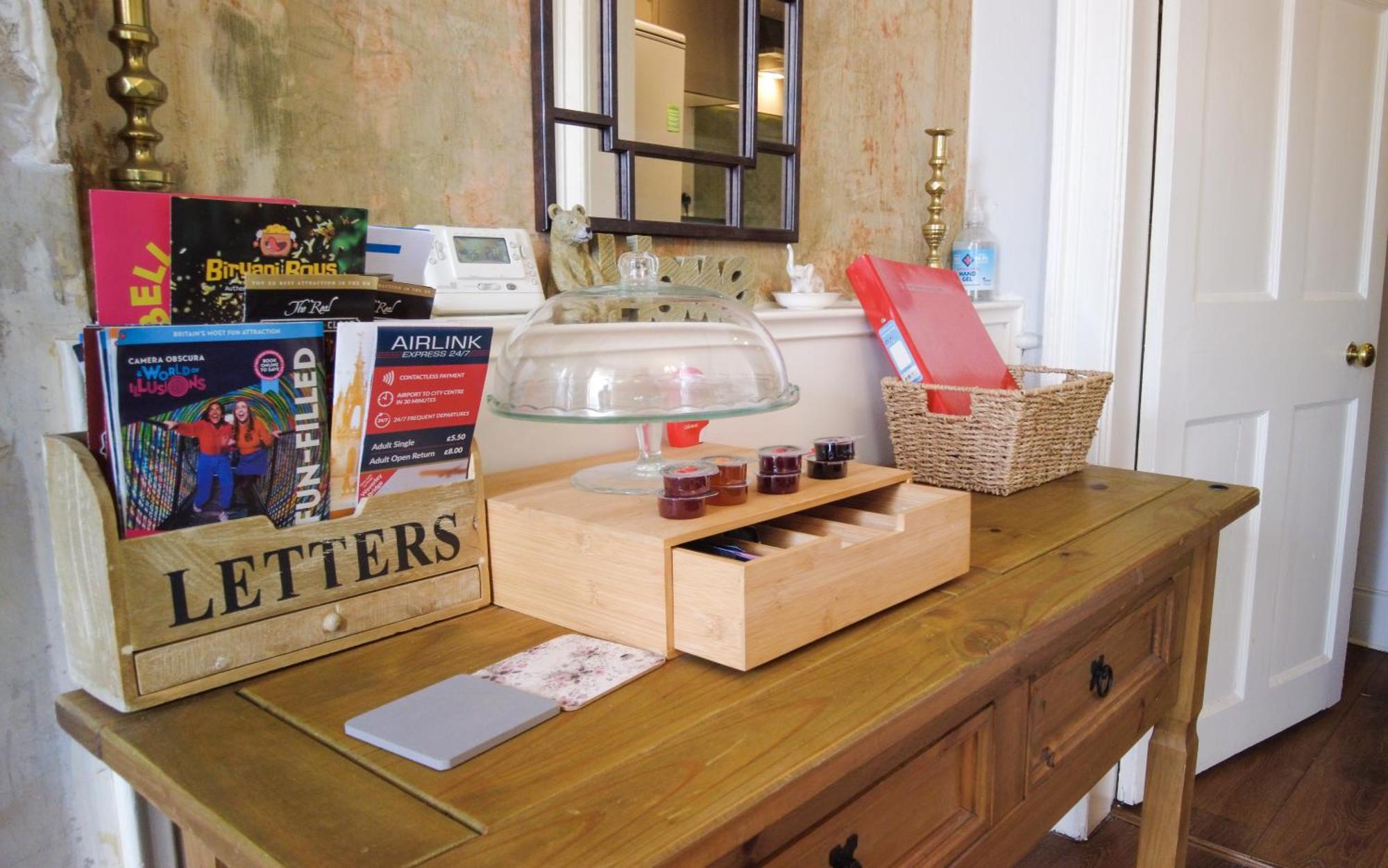 1 Bedrooms Flat In Central Edinburgh Haymarket, Heart Of Edinburgh Flat Sleeps 4 , ภายนอก รูปภาพ